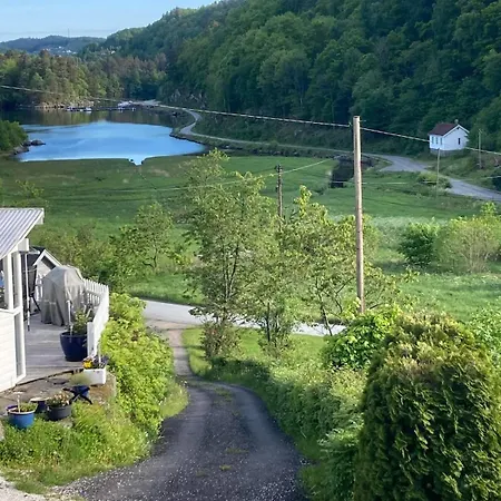 Nydelige Gitlevag *